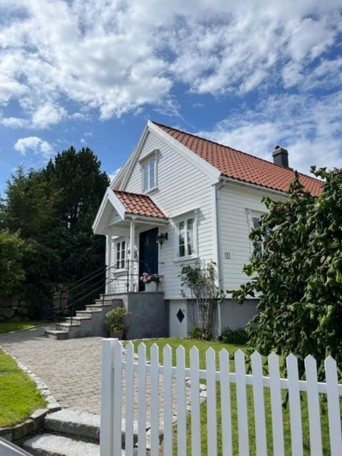 Apartamento Hybel Med Bad Egersund Exterior foto